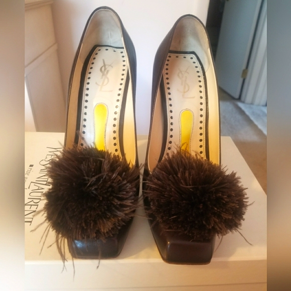 YvesSaintLaurent Brown Leather Pumps Sz 39 - Picture 2 of 9